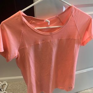 Under Armor Coral Cut Out Back Shirt